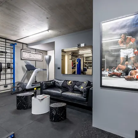 Penthouse West Side