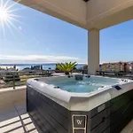 Penthouse West Side