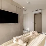 Penthouse West Side