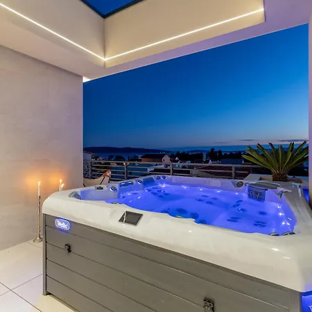 Penthouse West Side