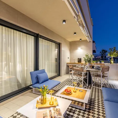 Penthouse West Side Kastela