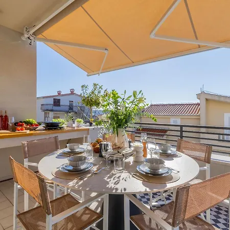 شقة Penthouse West Side *