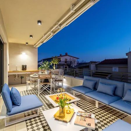 Penthouse West Side Apartment