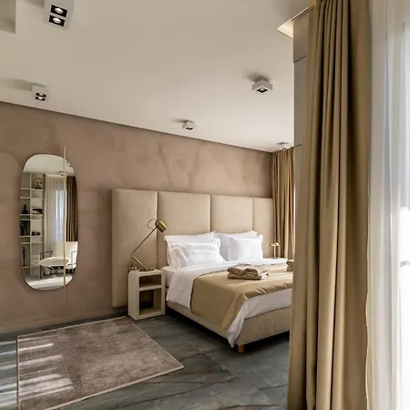 Penthouse West Side Apartment Kastela