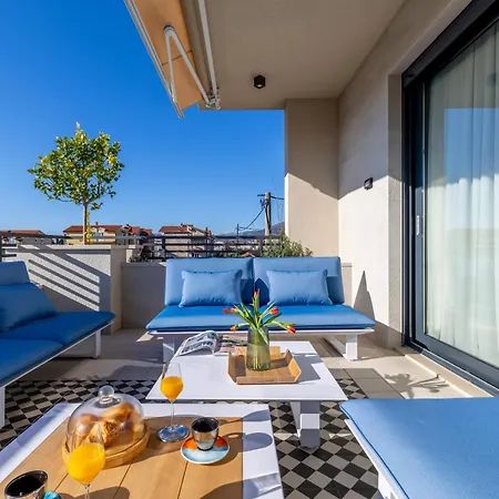 Penthouse West Side Kastela