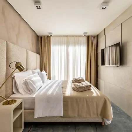 Penthouse West Side * Kastela
