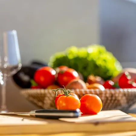 Penthouse West Side * Kastela